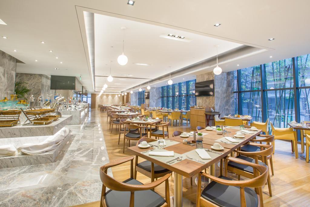 C Plaza Hotel Yuzhong Exterior photo