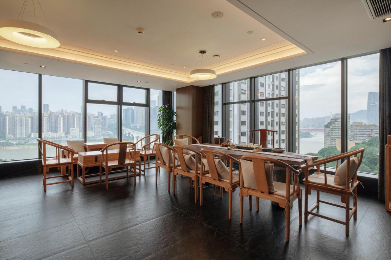 C Plaza Hotel Yuzhong Exterior photo